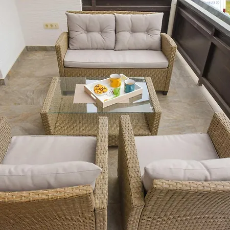 Cozy Luxe With Natural Thermal Bath - Seven Bedroom *