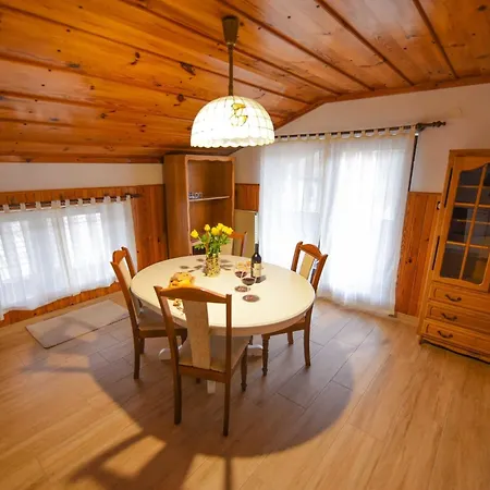 Holiday home Cozy Luxe With Natural Thermal Bath - Seven Bedroom