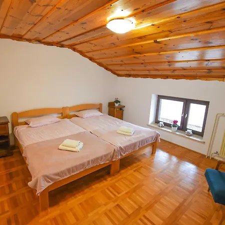 Prázdninový dům Cozy Luxe With Natural Thermal Bath - Seven Bedroom Cerklje ob Krki
