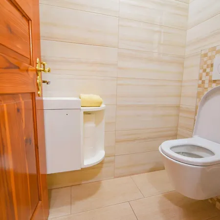 Cozy Luxe With Natural Thermal Bath - Seven Bedroom * Cerklje ob Krki