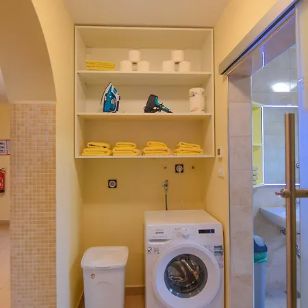 Prázdninový dům Cozy Luxe With Natural Thermal Bath - Seven Bedroom Cerklje ob Krki