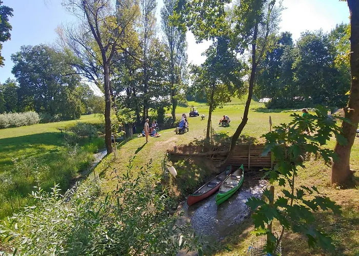 Cozy Luxe With Natural Thermal Bath - Seven Bedroom بيت للعطل *